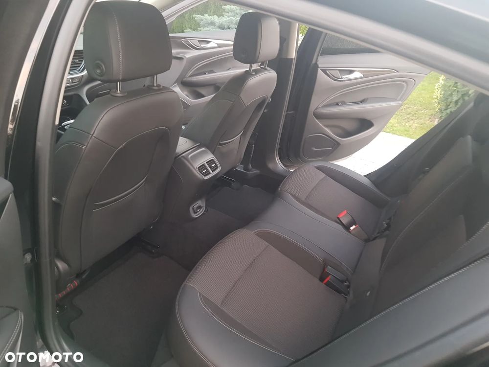 Opel Insignia 2.0 CDTI Innovation S&S - 29