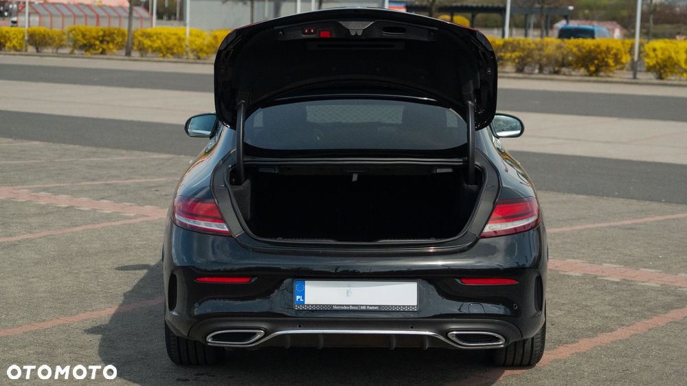 Mercedes-Benz Klasa C 300 d 9G-TRONIC AMG Line - 7