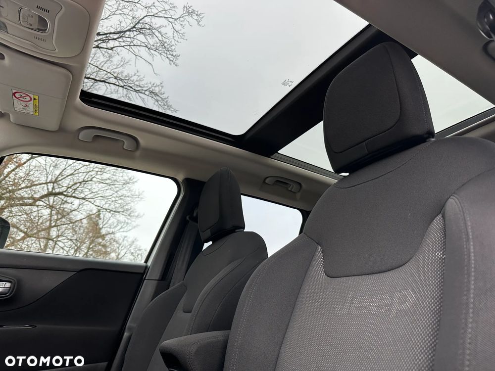 Jeep Renegade 1.4 MultiAir Limited - 5