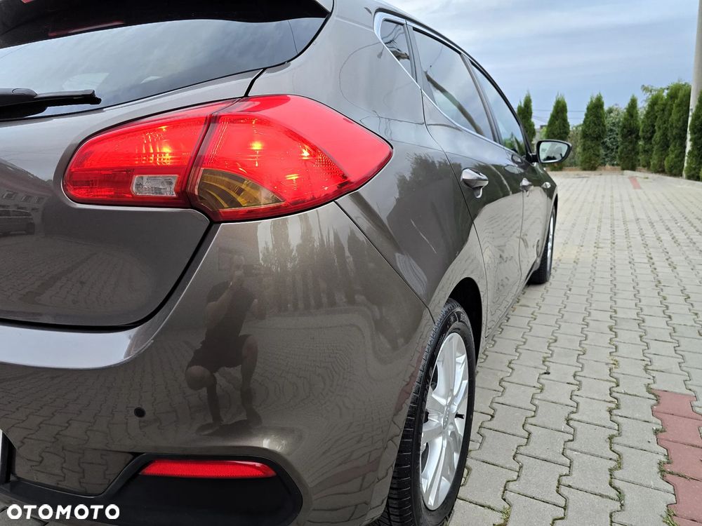 Kia Ceed 1.4 CVVT Spirit - 14