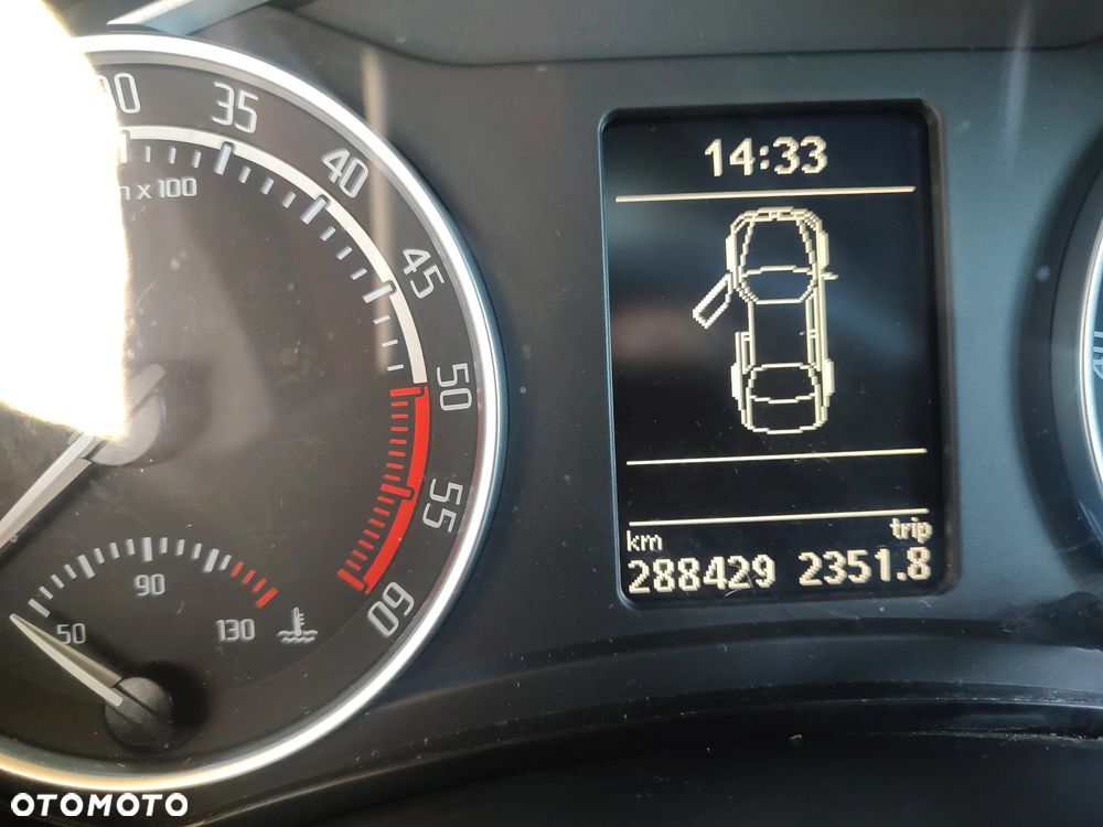 Skoda Octavia - 3