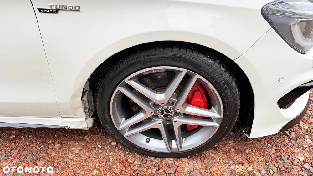 Mercedes-Benz CLA AMG 45 4-Matic - 26