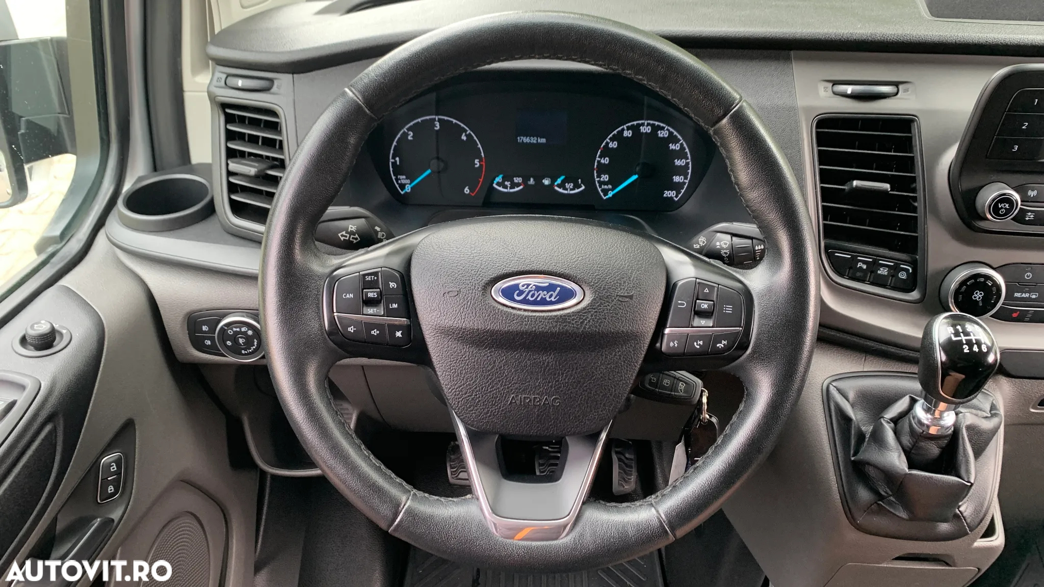 Ford Transit Custom - 14