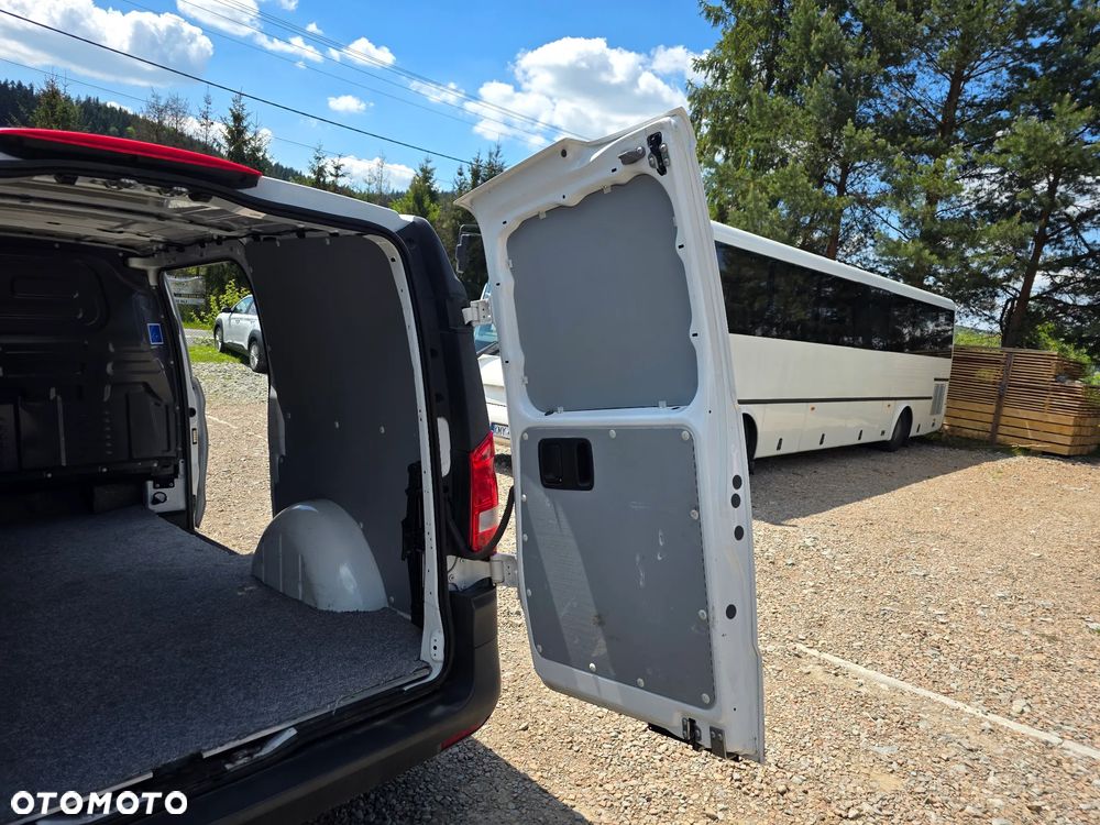 Mercedes-Benz Vito - 11