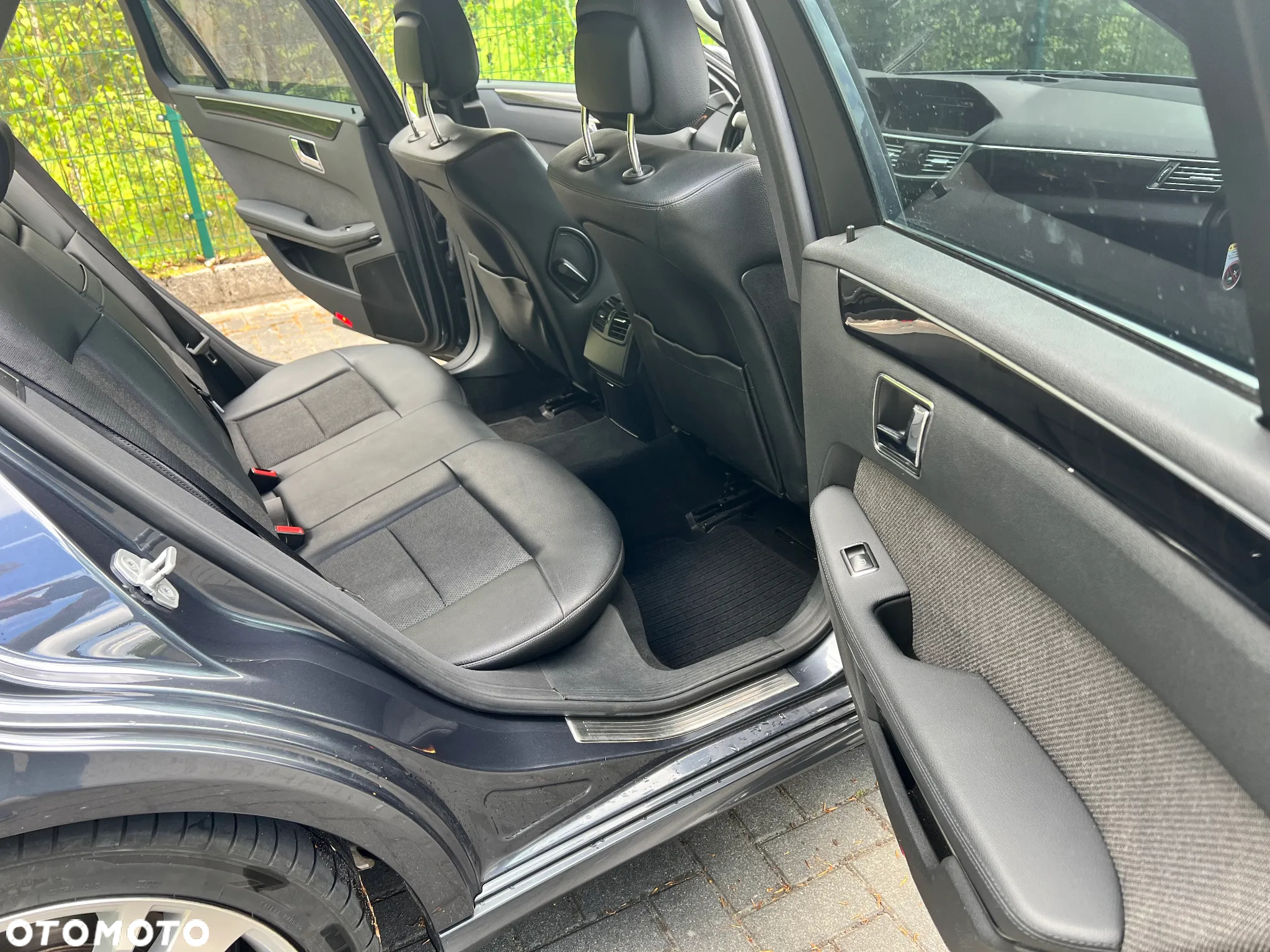 Mercedes-Benz Klasa E 350 BlueTEC 7G-TRONIC Avantgarde - 12