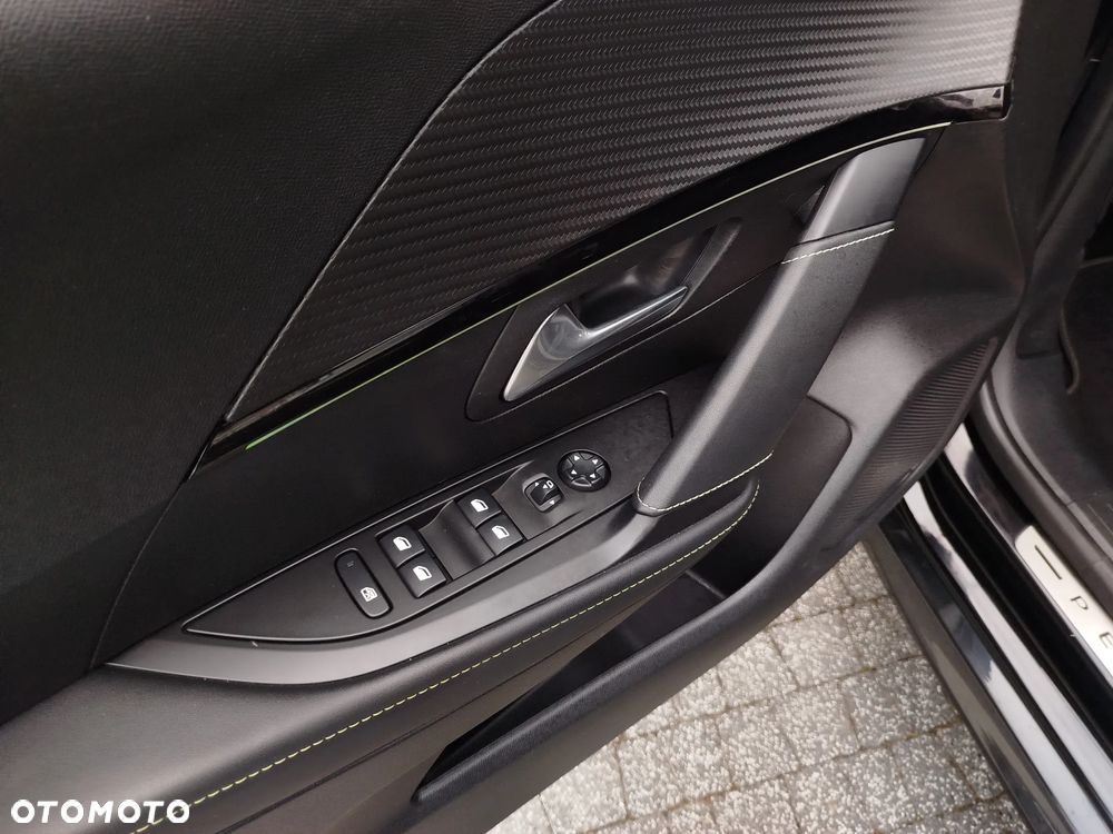 Peugeot 208 PureTech 100 EAT8 GT Pack - 20