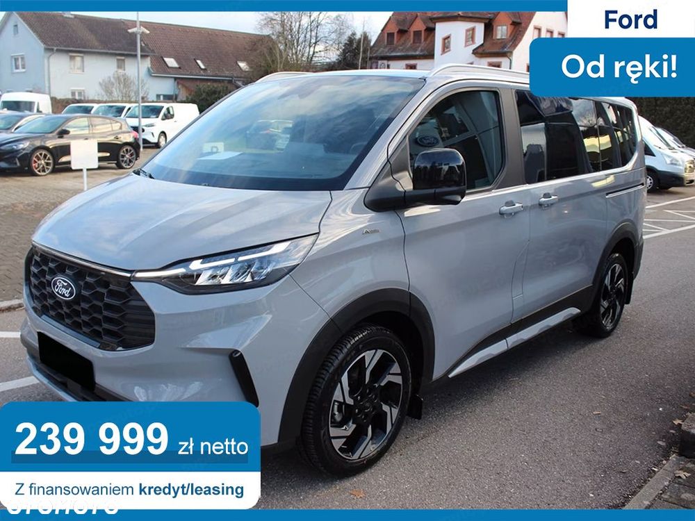 Ford Tourneo Custom - 1