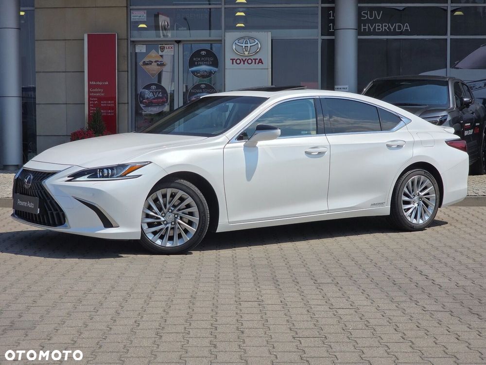 Lexus ES 300h Business Edition - 2