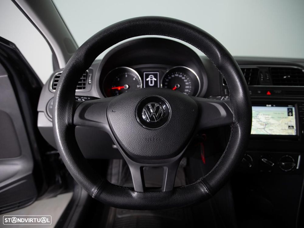 VW Polo 1.4 TDI (Blue Motion ) Highline - 15