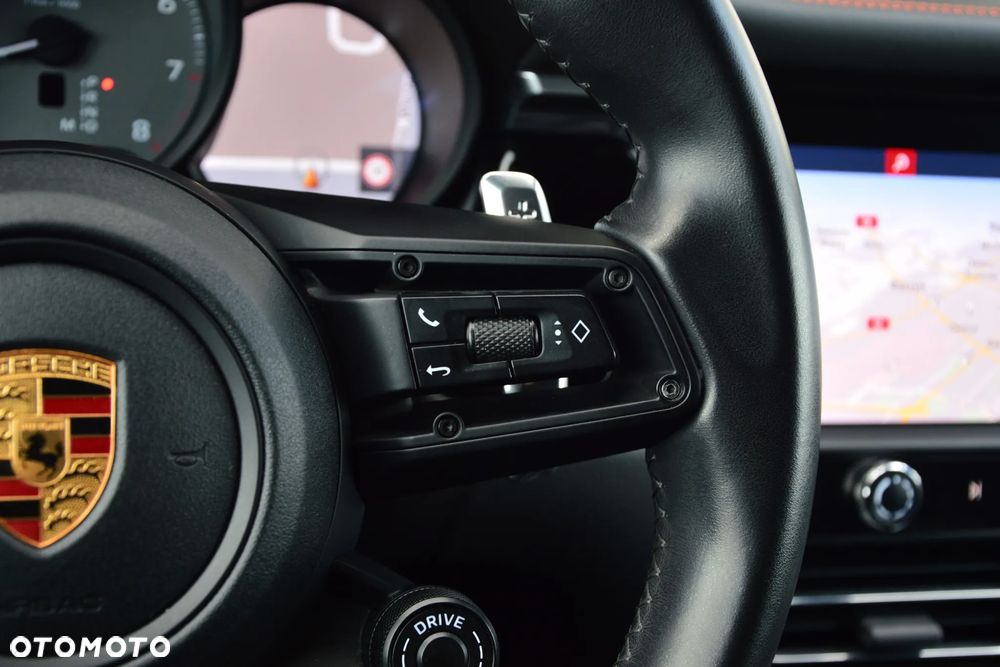Porsche Macan S - 30