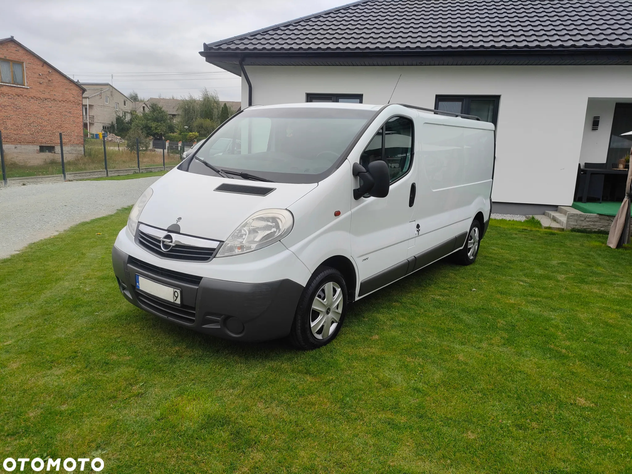 Opel VIVARO - 18