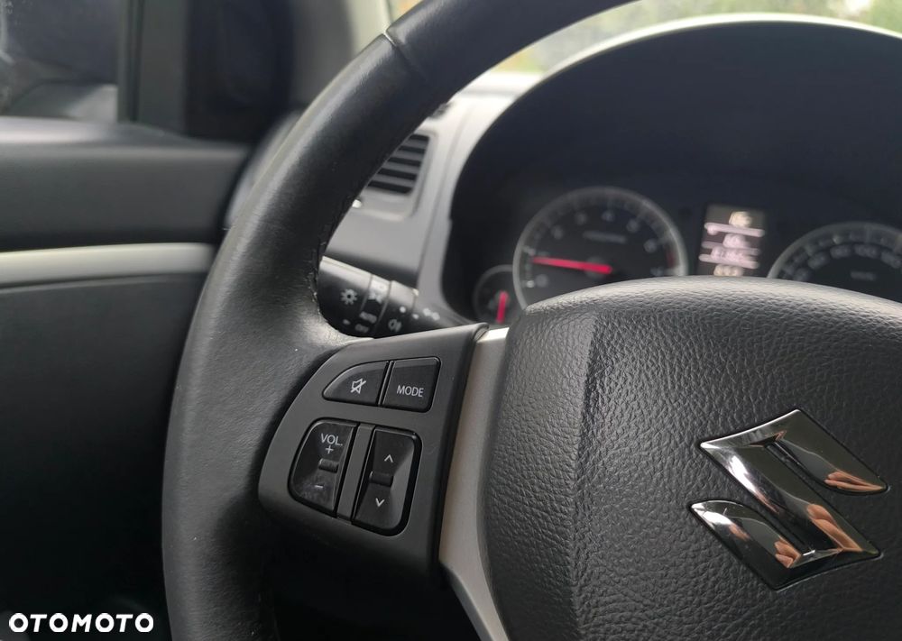 Suzuki Swift - 30