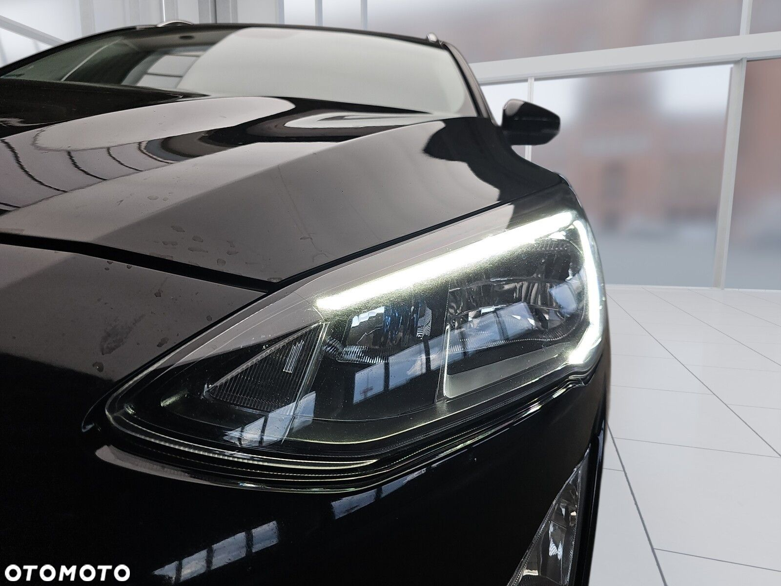 Ford Focus - 32