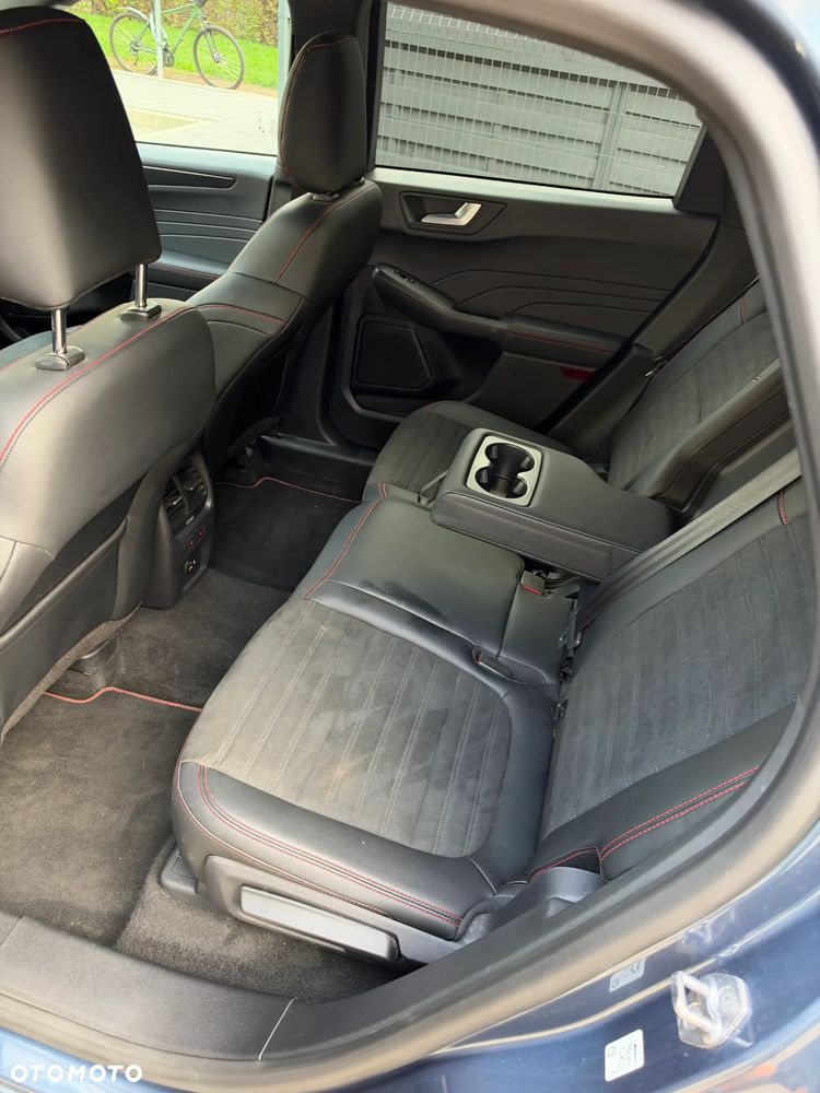 Ford Kuga 2.0 EcoBlue AWD ST-Line - 26