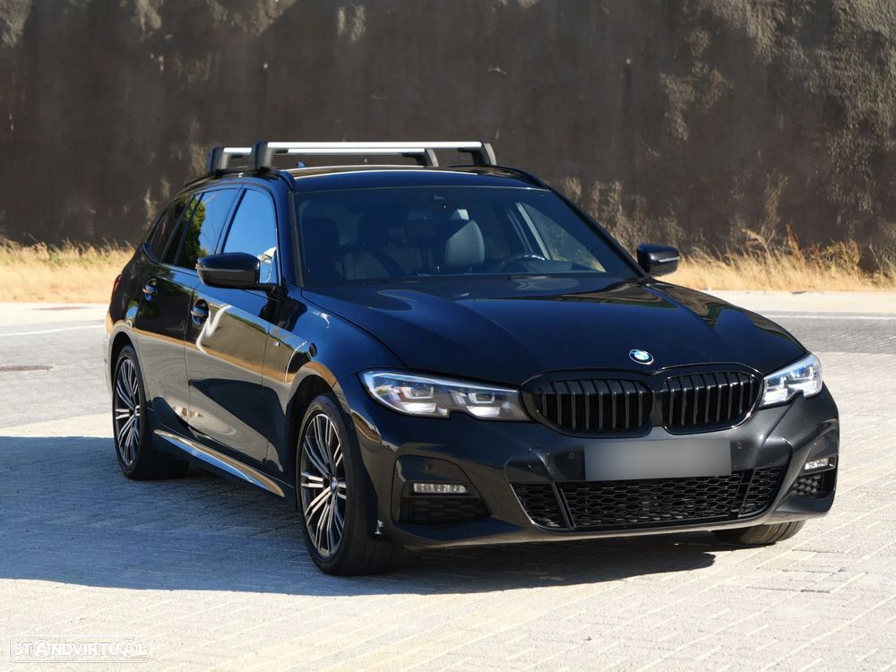 BMW 330 e Pack Desportivo M Auto - 1