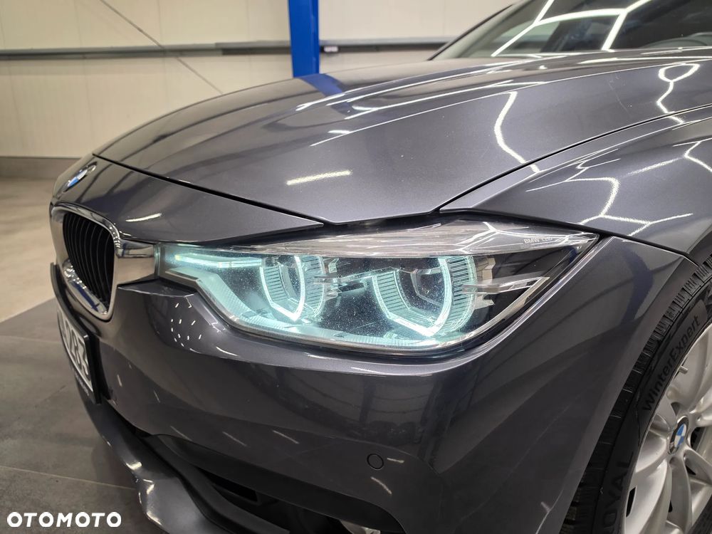 BMW Seria 3 320d Advantage - 26