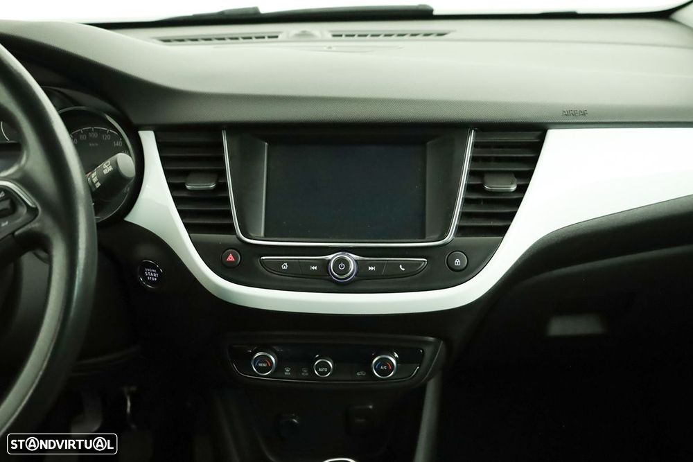 Opel Crossland 1.2 T Design & Tech - 9