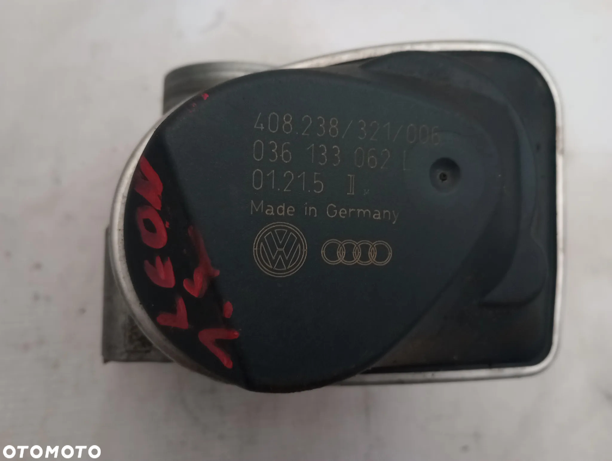Volkswagen Golf IV Seat Skoda 1.4 16V Przepustnica 036133062L - 3
