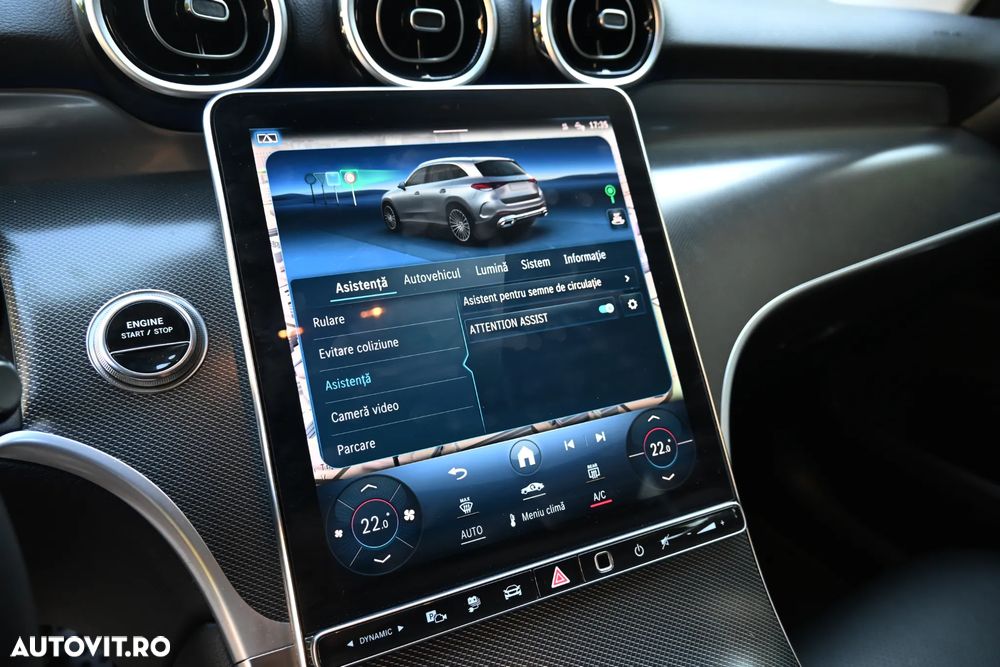 Mercedes-Benz GLC 300 e 4MATIC PHEV - 37