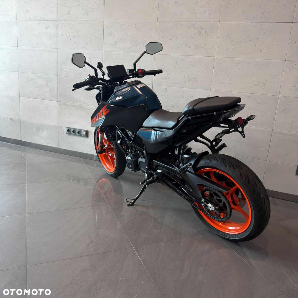 KTM Duke 125 - 9