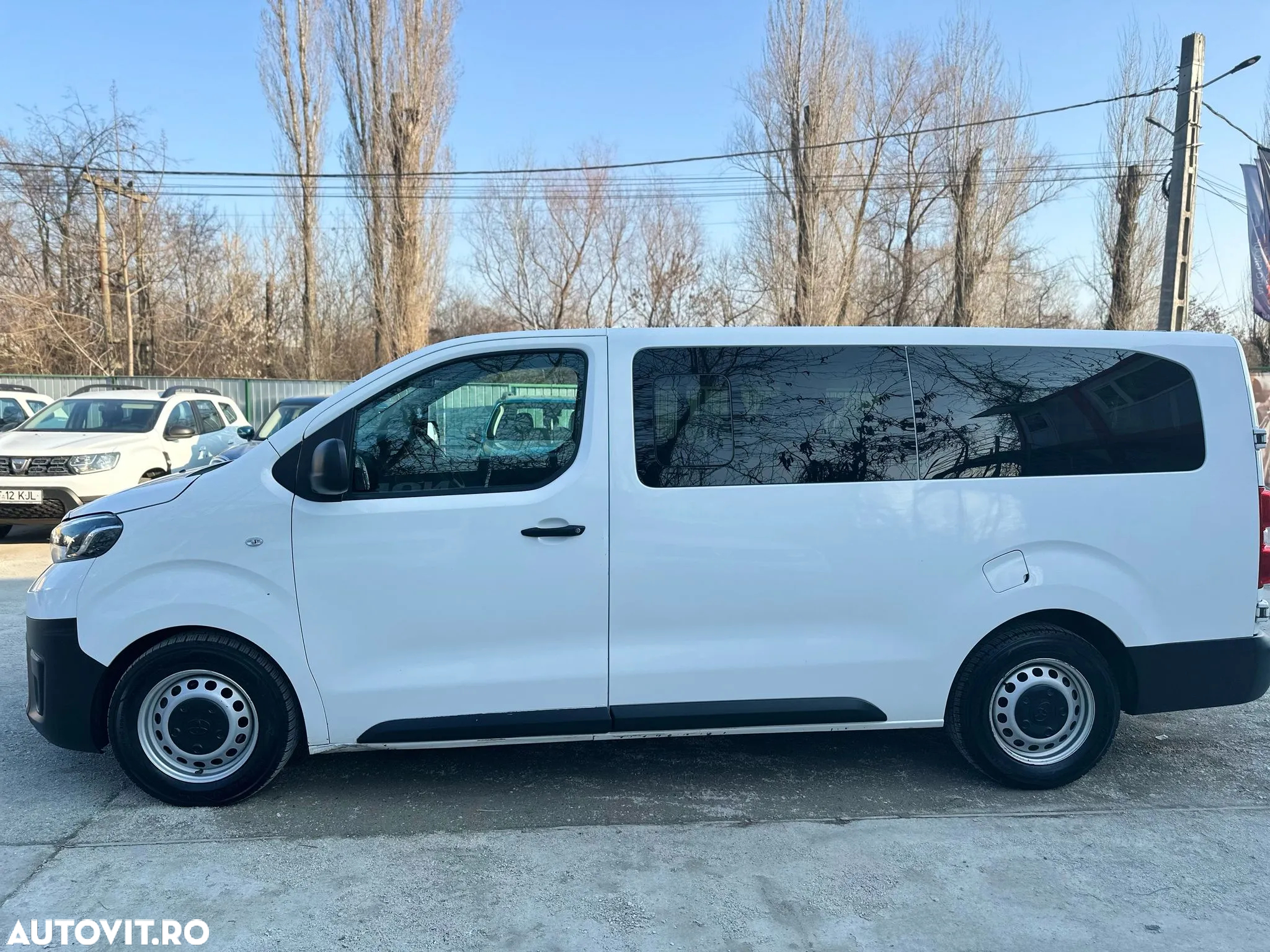 Toyota Proace Verso 1.5 D-4D 120CP 8+1 L2H1 Base - 8