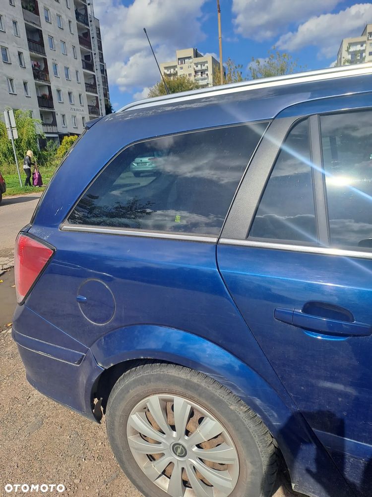Opel Astra 1.6 - 10