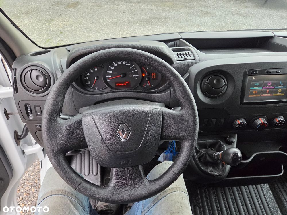 Renault Master - 15