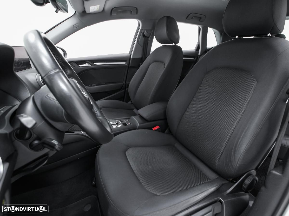 Audi A3 Sportback 2.0 TDI - 8