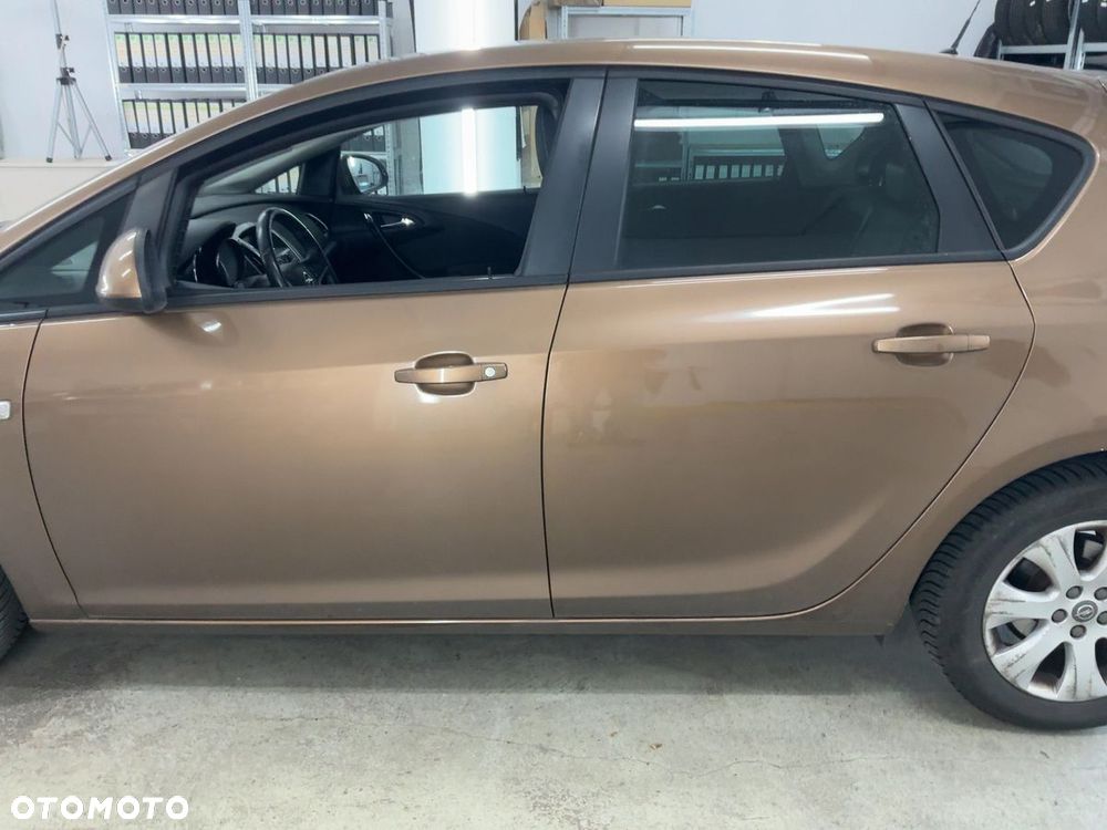 Opel Astra 1.6 Style - 5