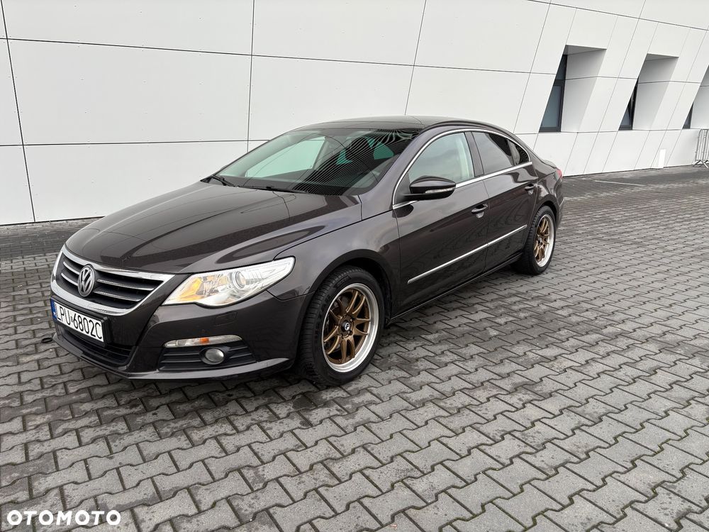 Volkswagen Passat CC - 11
