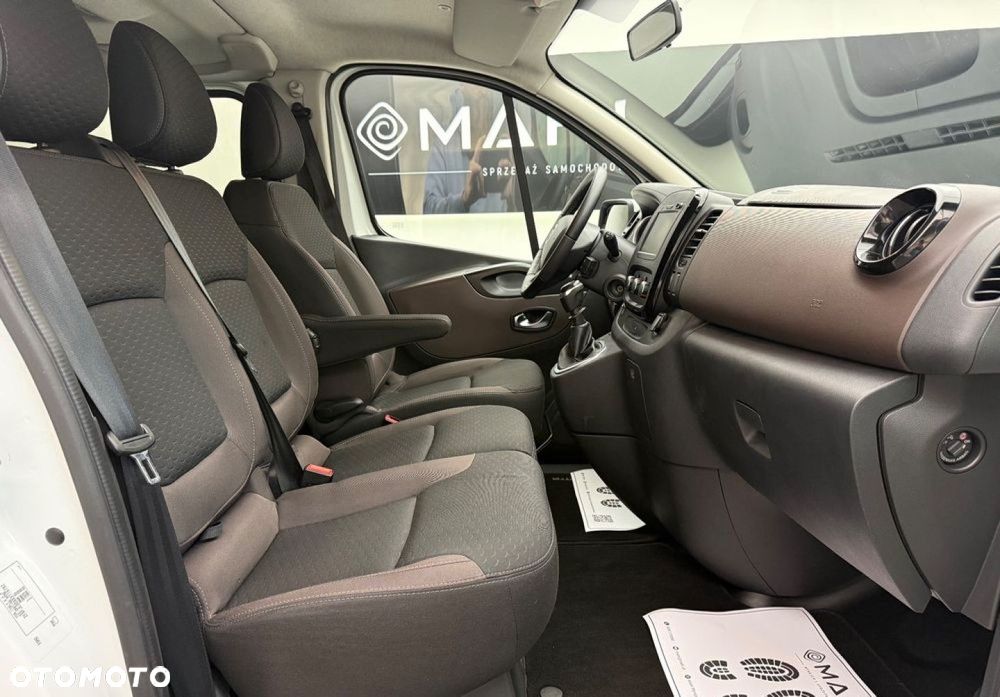 Renault Trafic - 18