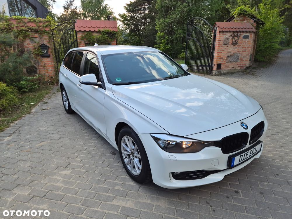 BMW Seria 3 318d Modern Line - 16