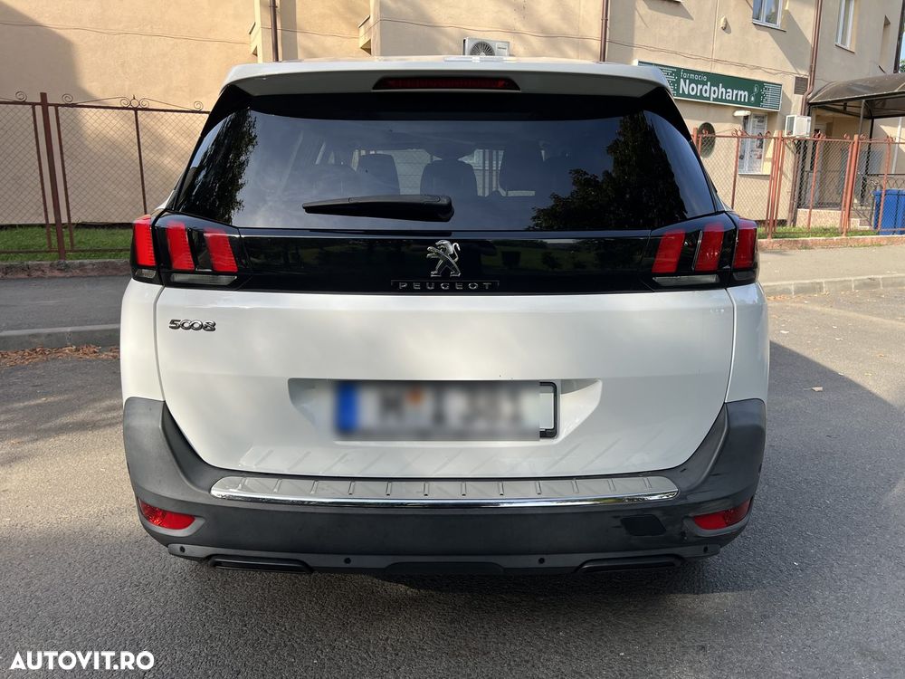 Peugeot 5008 1.2 Puretech Turbo s&s Allure - 3