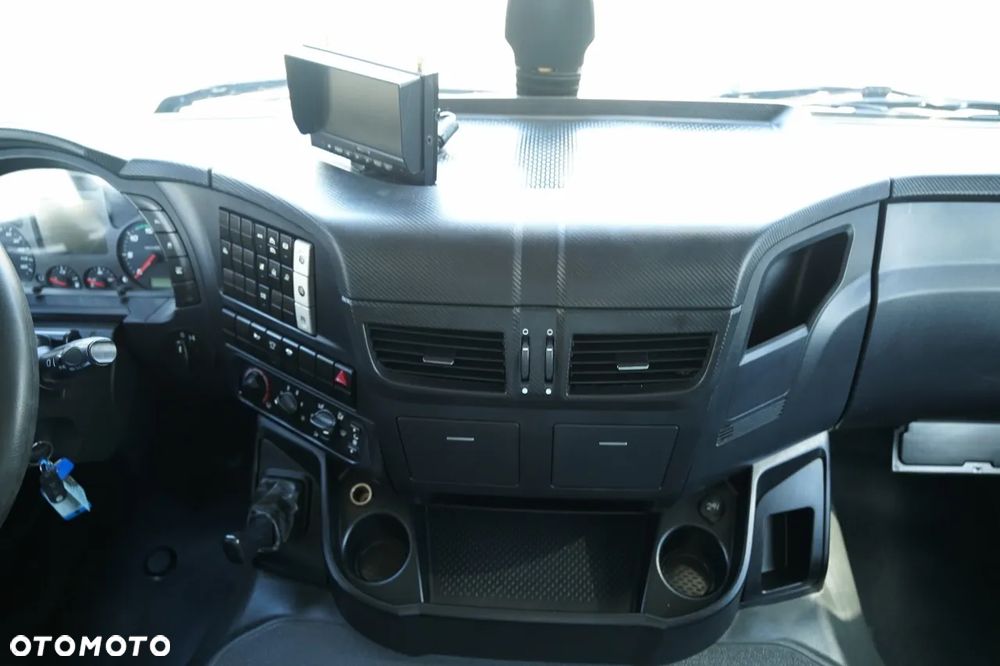 Iveco STRALIS 360 / 4x2 / WYWROTKA - 4,9 M / HYDROBURTA / OPONY 100% / EURO 6 - 31