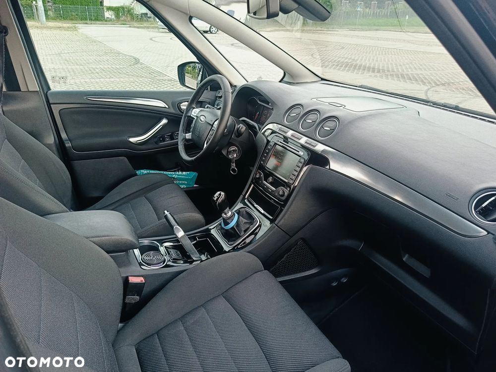Ford S-Max 2.0 TDCi DPF Titanium - 9
