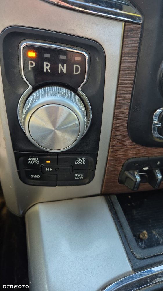 Dodge RAM 5.7 4x4 - 11