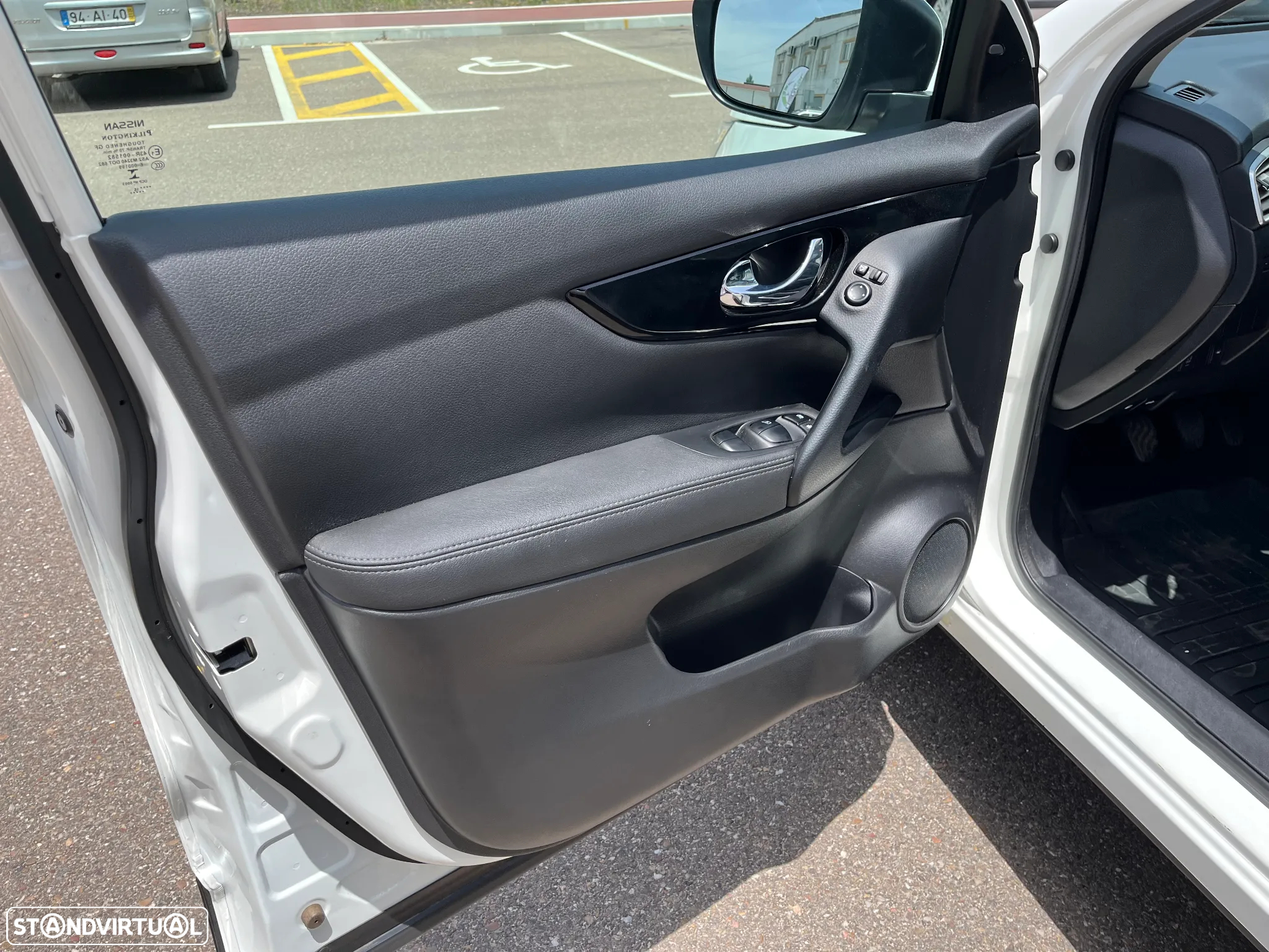Nissan Qashqai 1.5 dCi Tekna Premium - 10