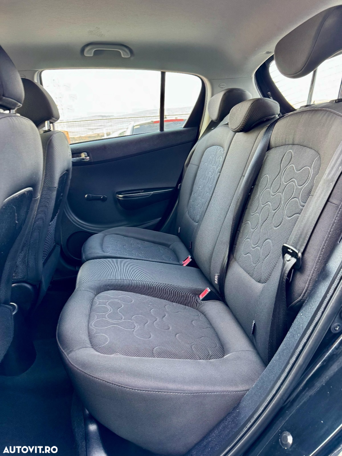Hyundai i20 1.2 Select - 27
