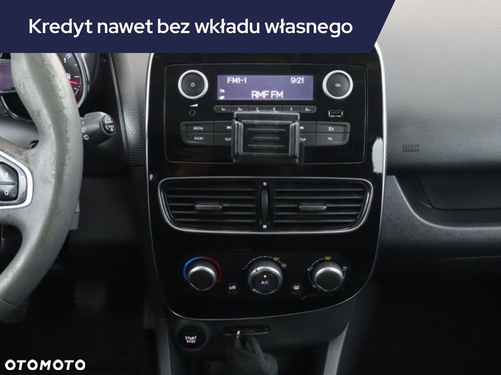 Renault Clio - 15