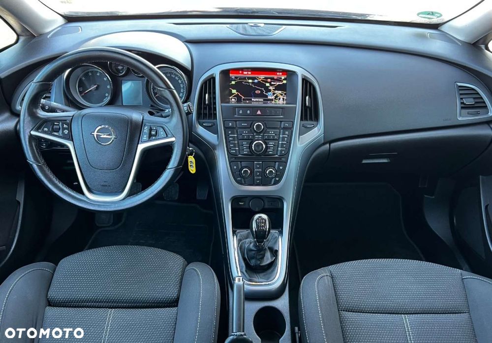 Opel Astra - 10