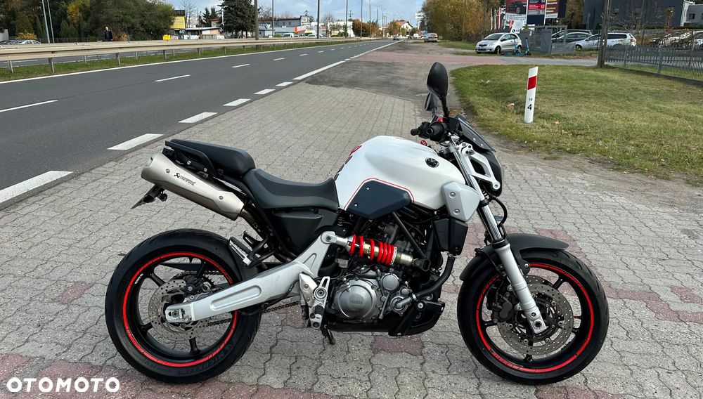 Yamaha MT - 10