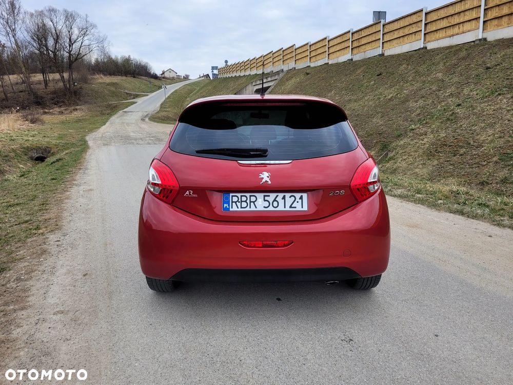 Peugeot 208 1.2 PureTech Active - 5