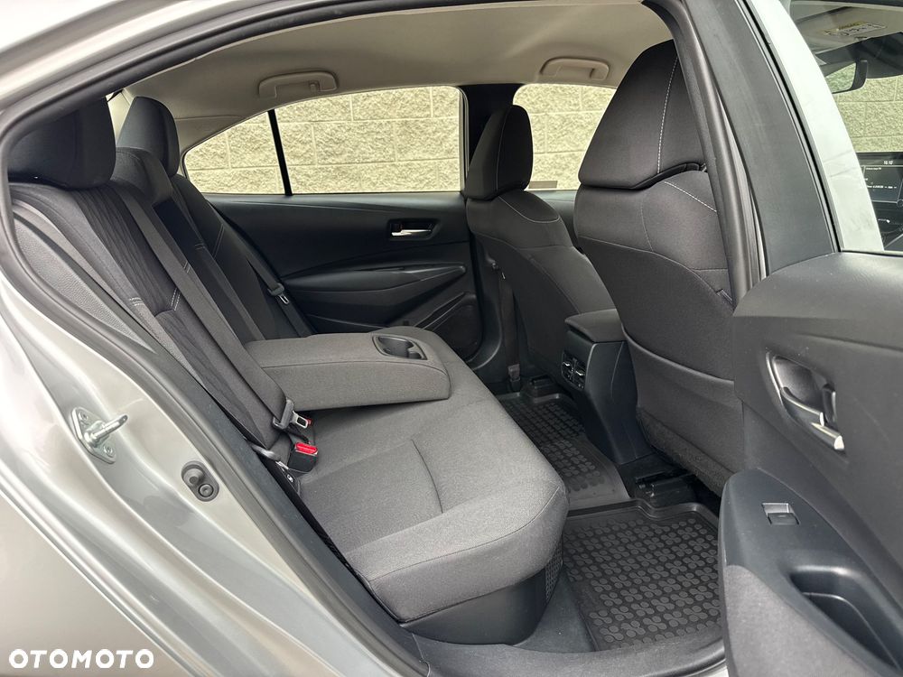 Toyota Corolla 1.8 Hybrid Comfort - 16