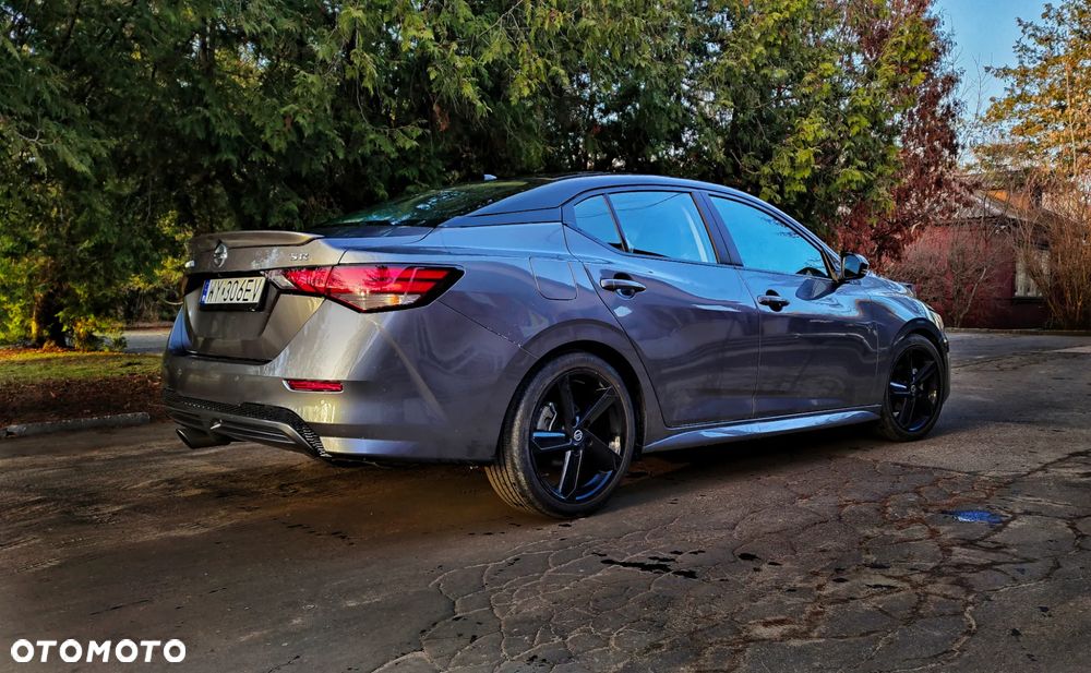 Nissan Sentra - 14