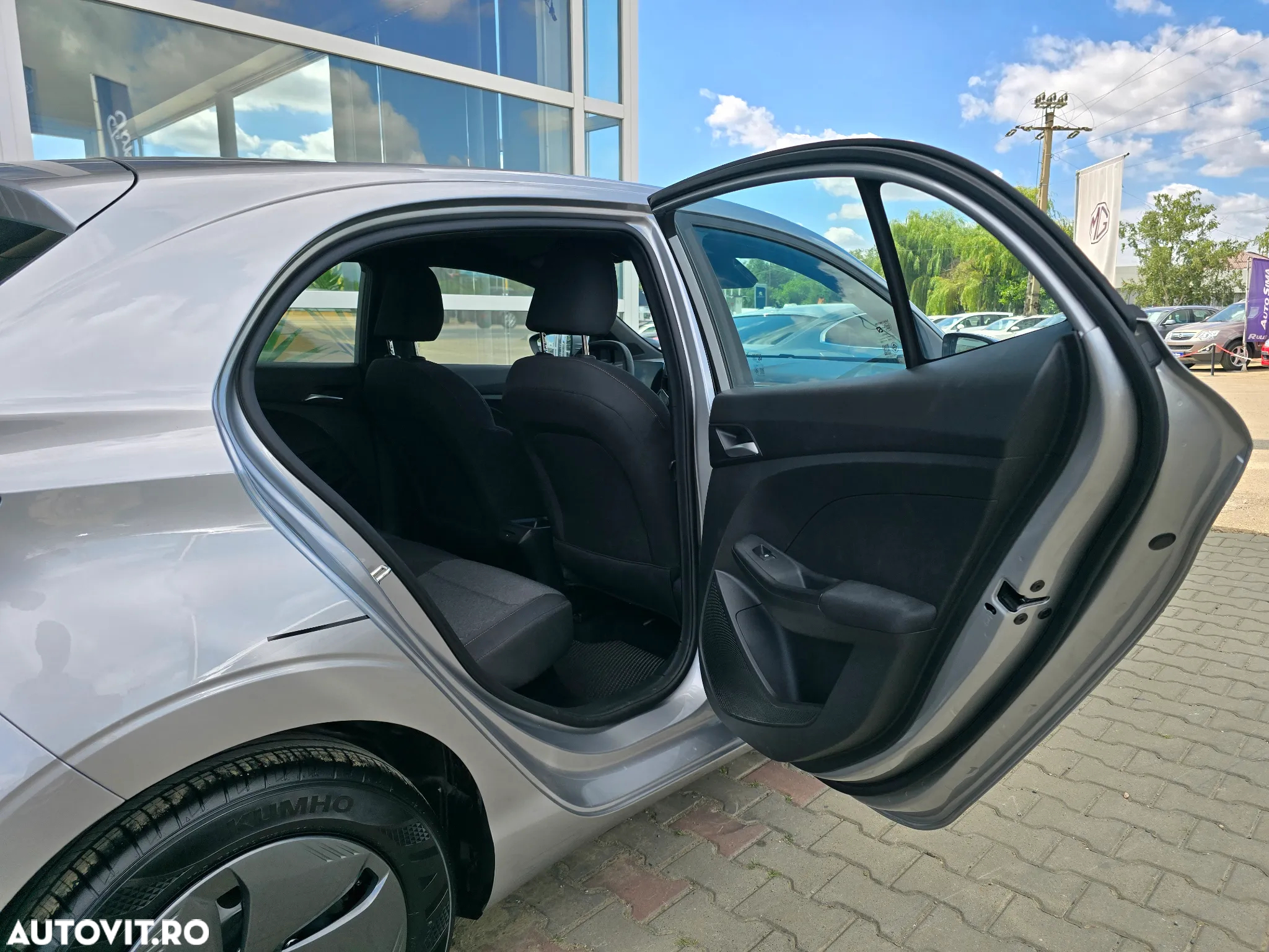 MG MG3 - 11