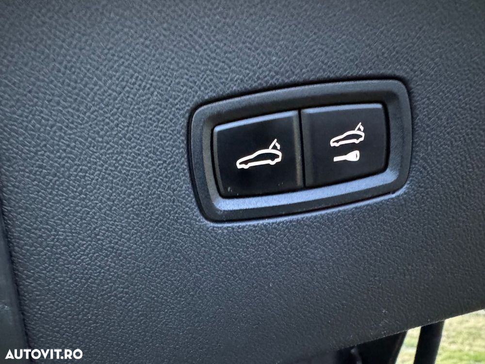 Porsche Cayenne Coupe E-Hybrid Tiptronic S Platinum Edition - 9