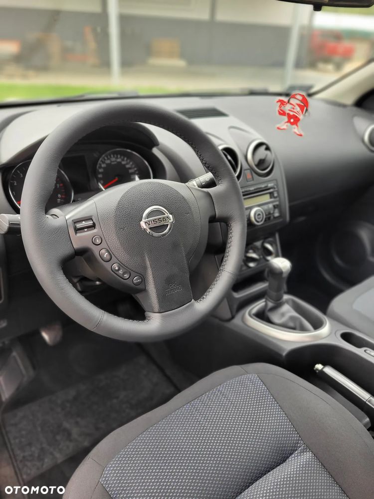 Nissan Qashqai - 14