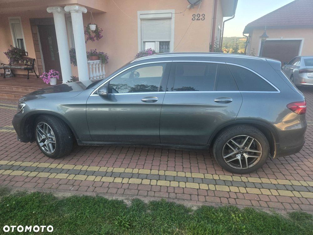 Mercedes-Benz GLC - 3