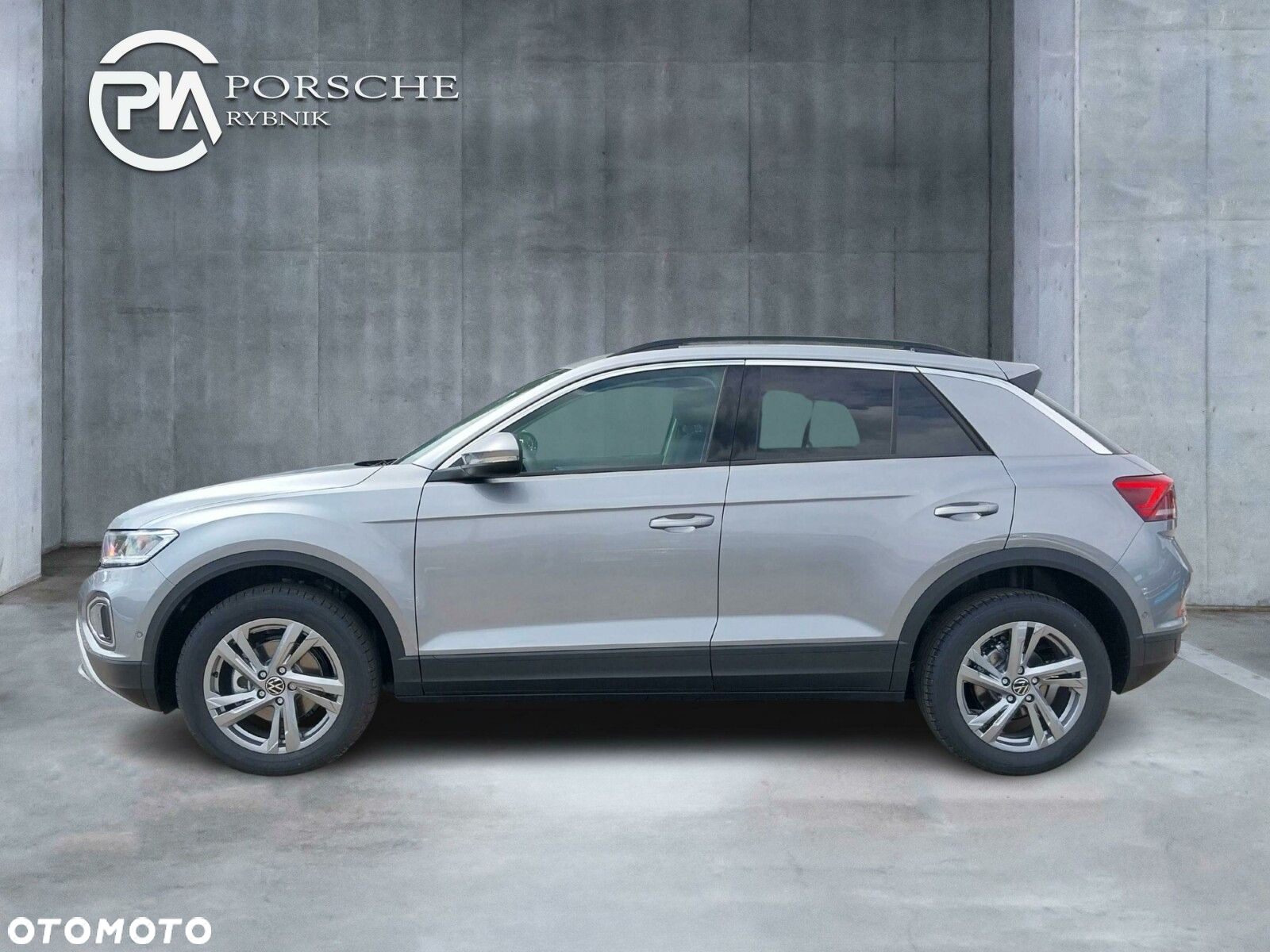 Volkswagen T-Roc 1.5 TSI Life Plus DSG - 2