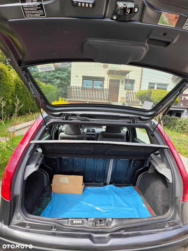 Fiat Punto 85 16V SX - 3